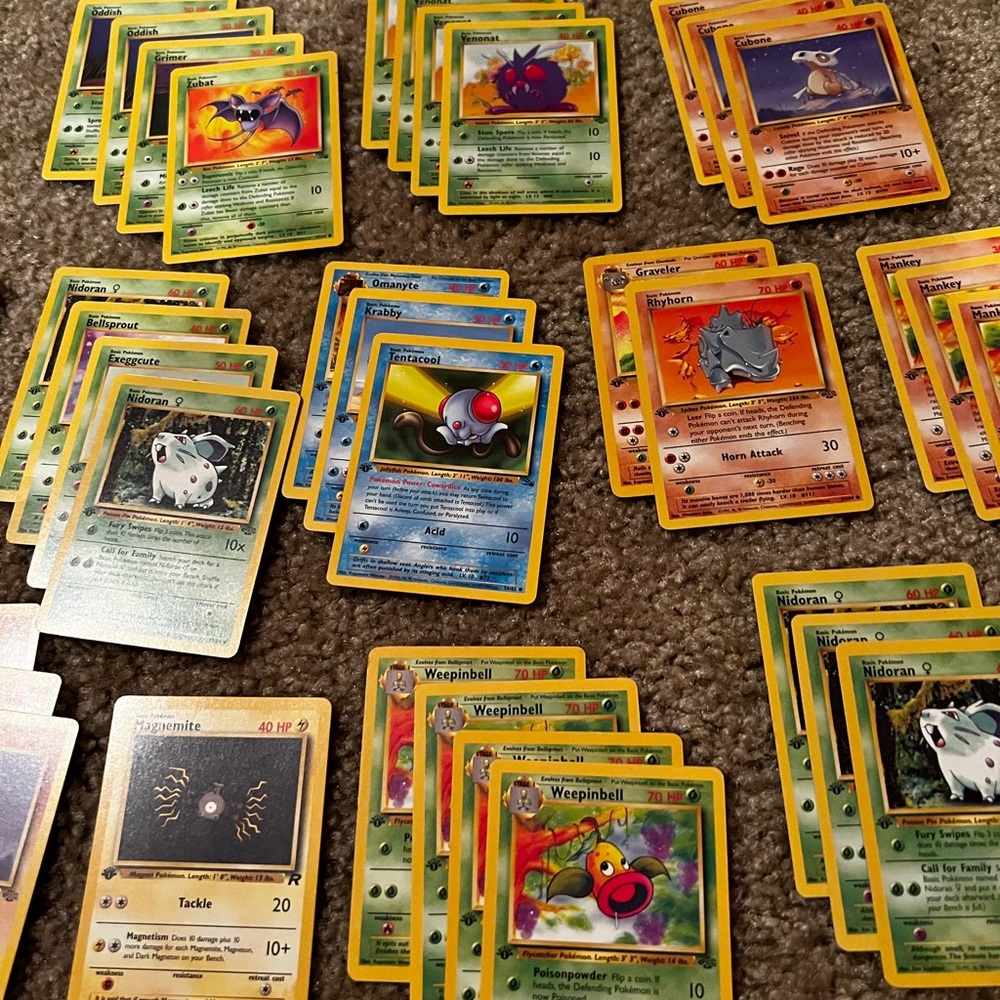 Large Pokémon card lot - 64 vintage 1st edition Pokémon cards - Picture 4 of 9